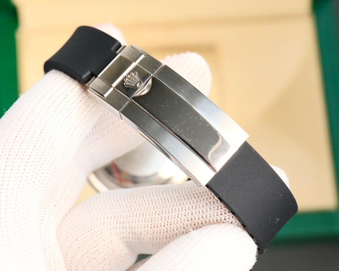 Rolex Logbook Full Luxury Style - Brilliant Roman Dial - 18k Nano-Technology 41MM - White(1:1 replica)