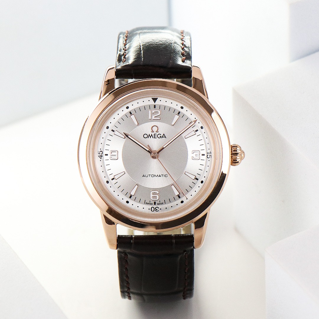 Omega Seamaster Series Mechanical Watch 40mm Italian Imported Calfskin Black Leather(1:1 replica)