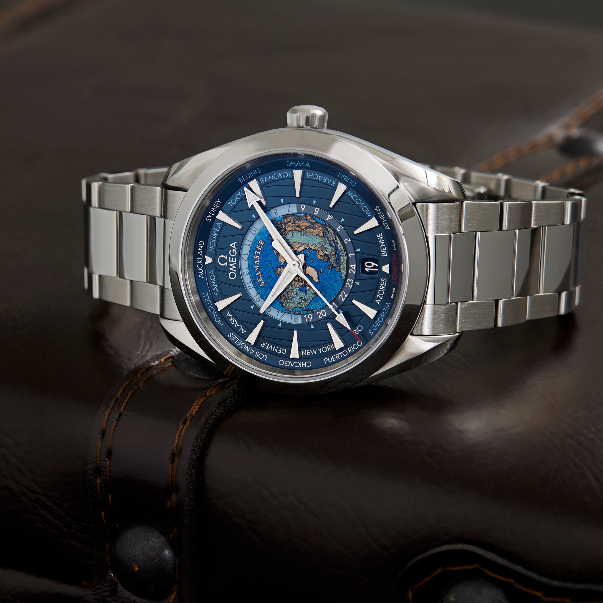 Seamaster Aqua Terra 150M Co?Axial Master Chronometer GMT Worldtimer 43 MM(1:1 replica)