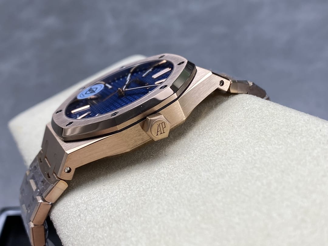 Audemars Piguet Replica AP Watch Royal Oak Selfwinding “50th Anniversary” 41mm Rose Gold Blue Dial 15510OR.OO.1320OR.01-APS(1:1 replica)