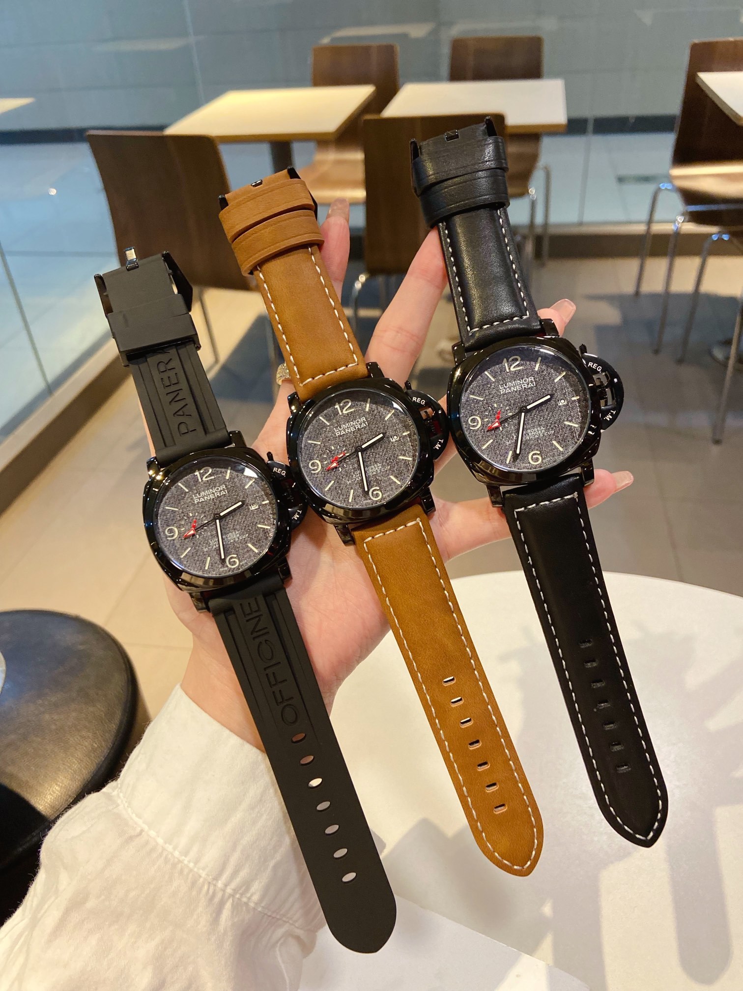 Panerai Luminor Luna Rossa GMT Titanium PAM01036(1:1 replica)