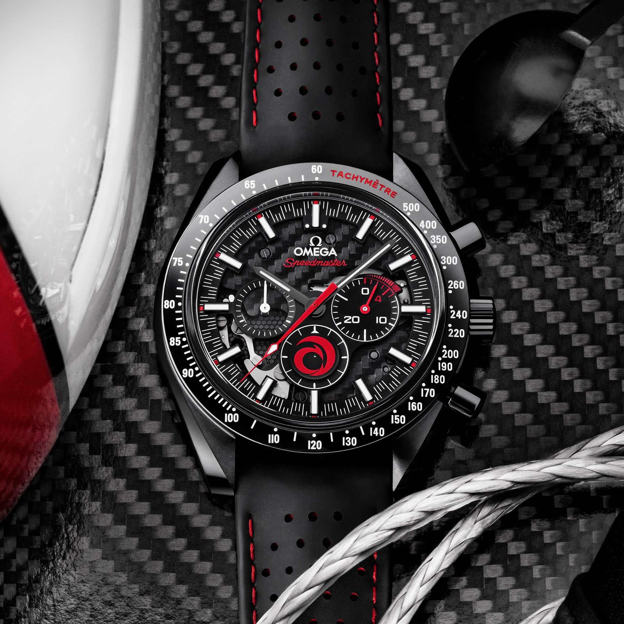 Speedmaster Moonwatch Chronograph 44.25mm 'Dark Side Of The Moon' ALINGHI(1:1 replica)