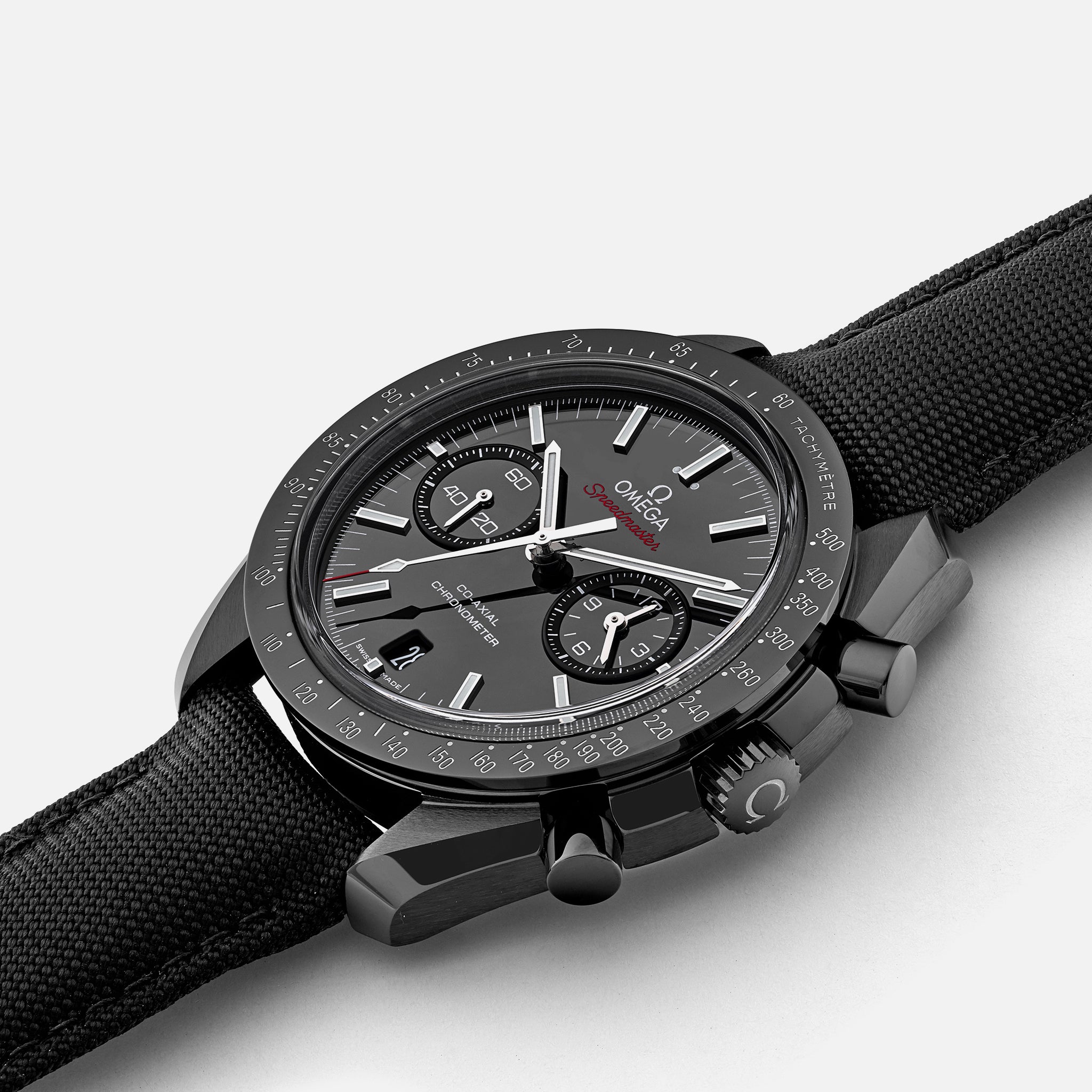 Speedmaster Moonwatch Co-Axial Chronograph 44.25mm 'Dark Side Of The Moon'(1:1 replica)