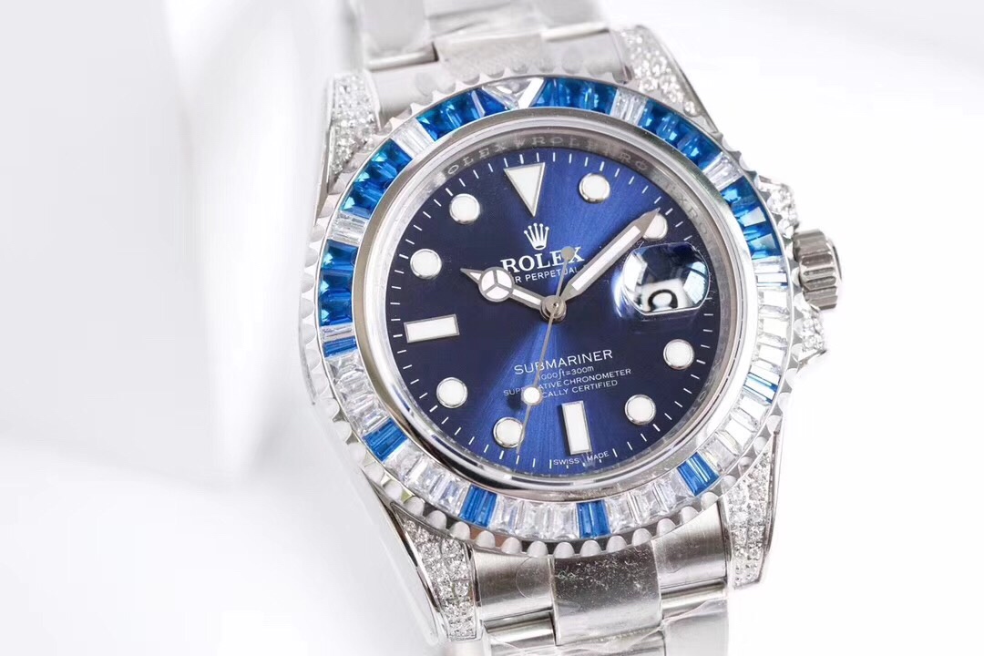 Rolex Submariner Customized with Diamonds-Blue Diamonds-40MM(1:1 replica)
