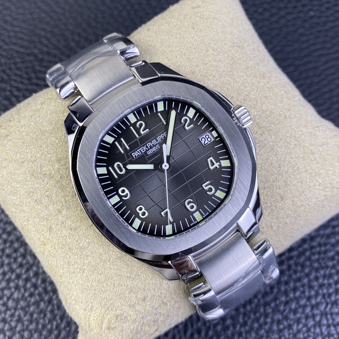 Fake Patek Philippe Replica Watch Aquanaut Date Sweep Seconds Stainless Steel Black Dial 5167/1A-001 3KF(1:1 replica)