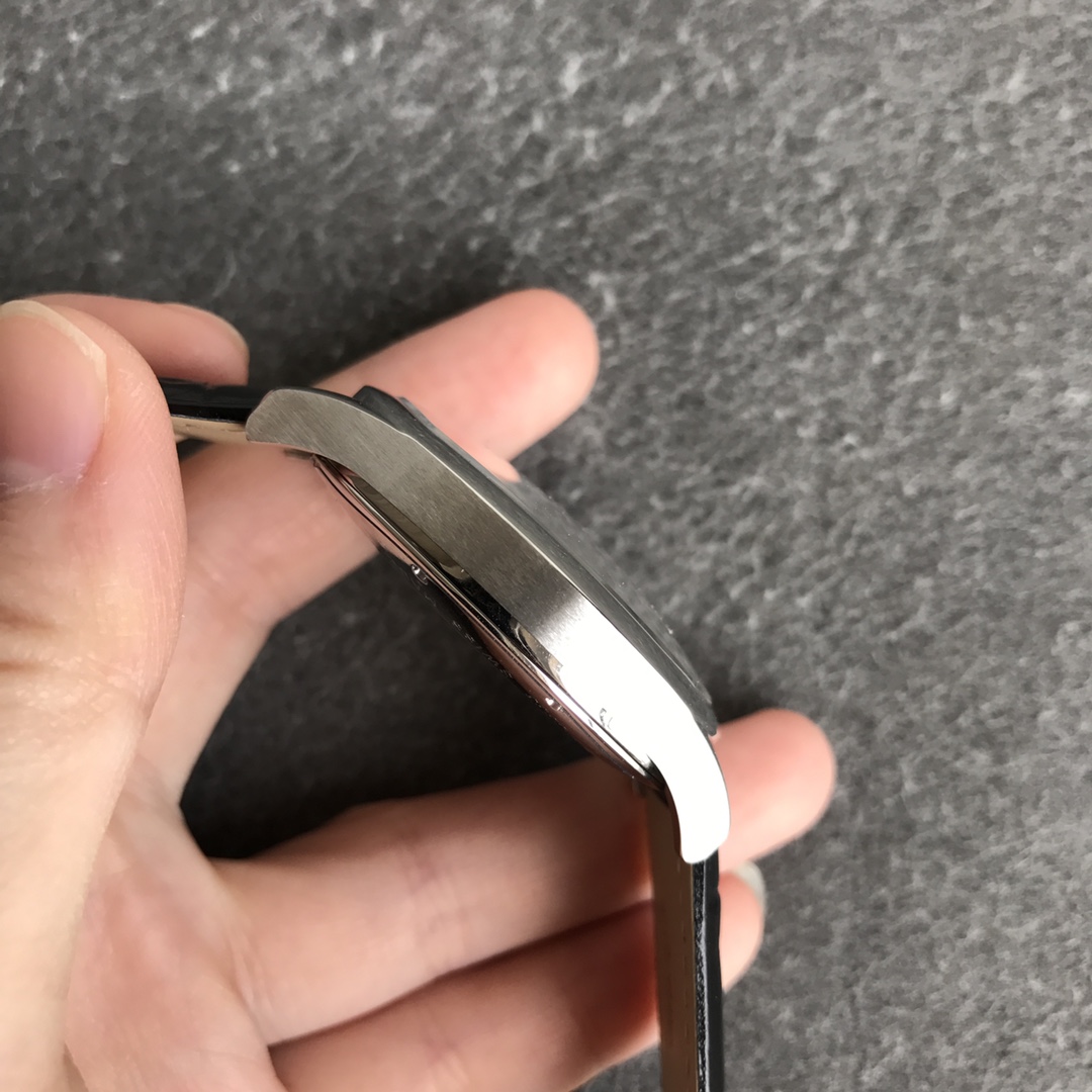 DRIVE DE CARTER - Reference W4100013BBR - Cartier One Piece Tourbillon(1:1 replica)