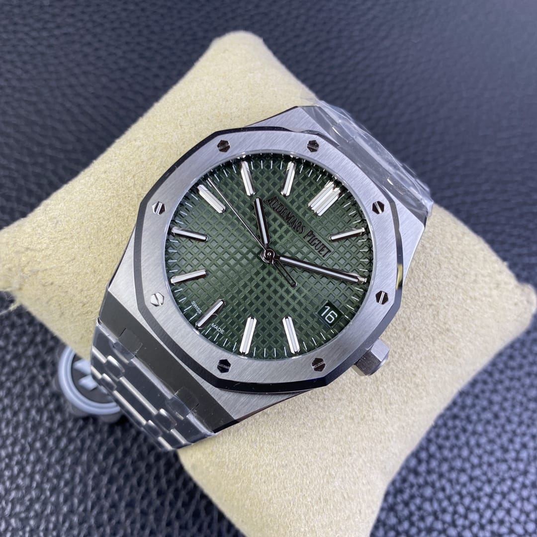 Audemars Piguet Replica Watch Royal Oak Selfwinding “50th Anniversary” 41mm Stainless Steel Green Dial 15510ST.OO.1320ST.04-ZF(1:1 replica)