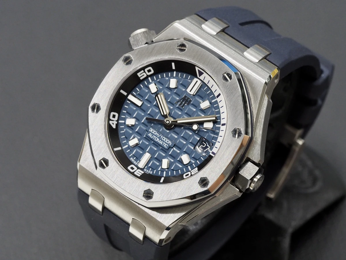 Audemars Piguet Royal Oak Offshore Series 15720ST.OO.A027CA.01(1:1 replica)