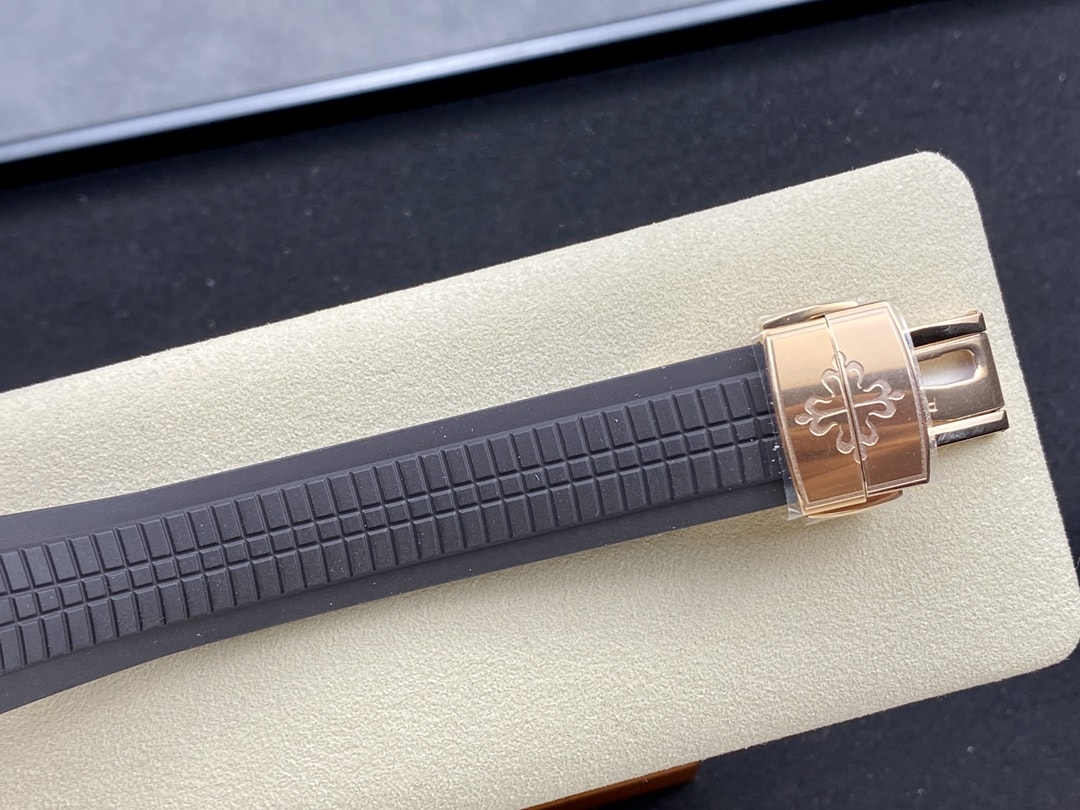 Fake Patek Philippe Replica Watch Aquanaut Date Sweep Seconds Rose Gold Brown Dial 5167R-001 3KF(1:1 replica)