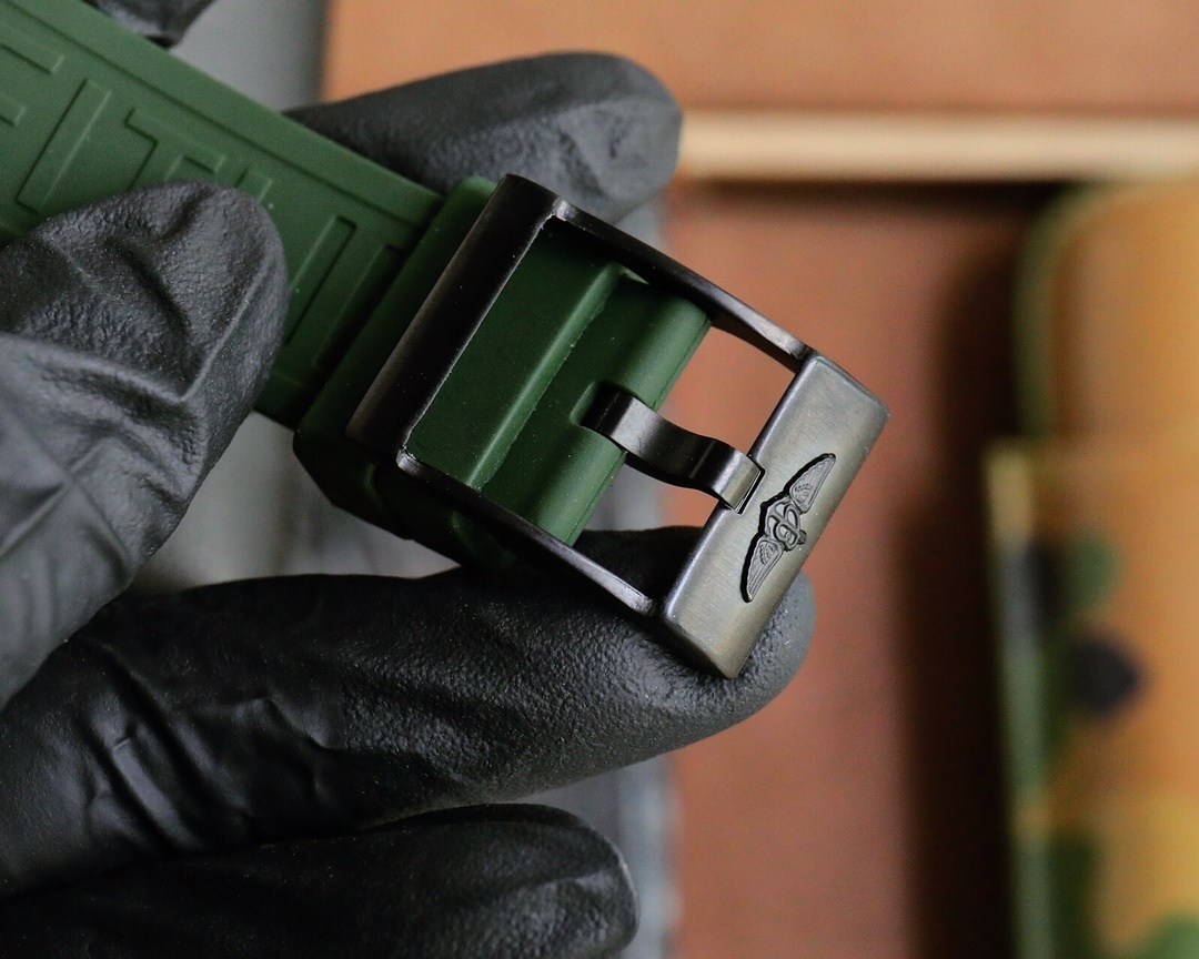 Breitling Endurance Pro 44(1:1 replica)