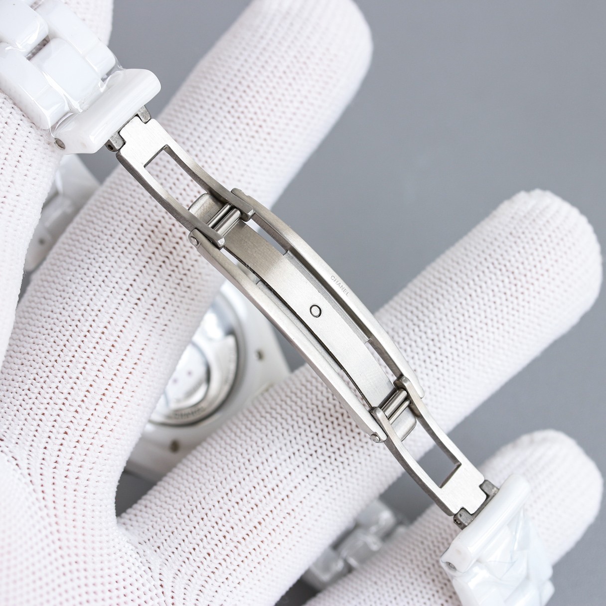 CHANEL J12 33mm - Ceramic - Diamonds(1:1 replica)