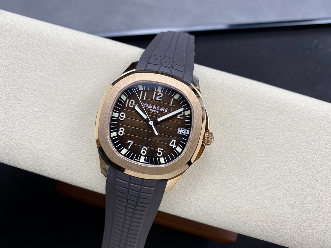 Fake Patek Philippe Replica Watch Aquanaut Date Sweep Seconds Rose Gold Brown Dial 5167R-001 3KF(1:1 replica)