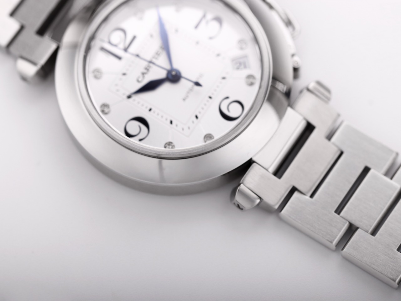 Cartier Pasha Diamonds W31074M7 Ladies Automatic - White(1:1 replica)