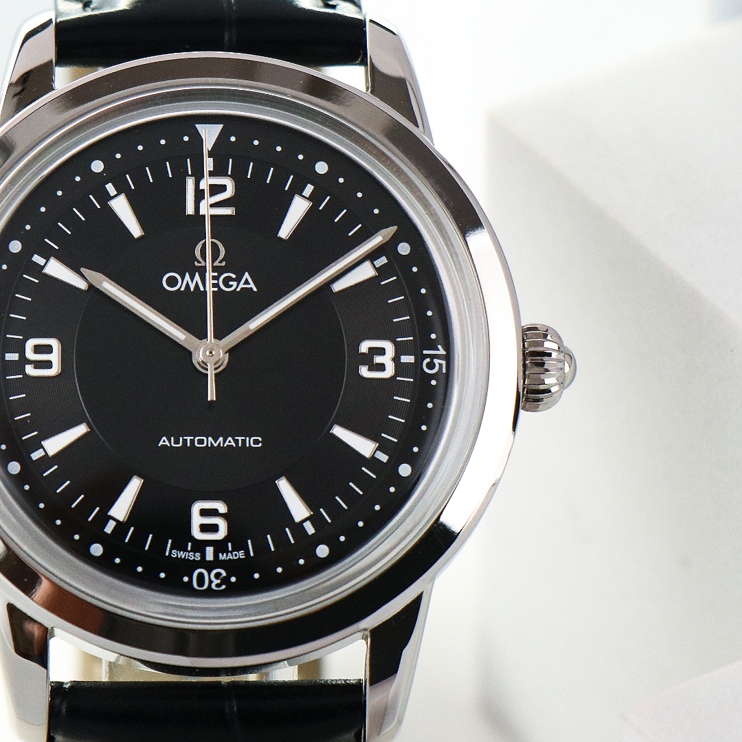 Omega Seamaster Mechanical Watch 40mm Italian imported calfskin black leather(1:1 replica)