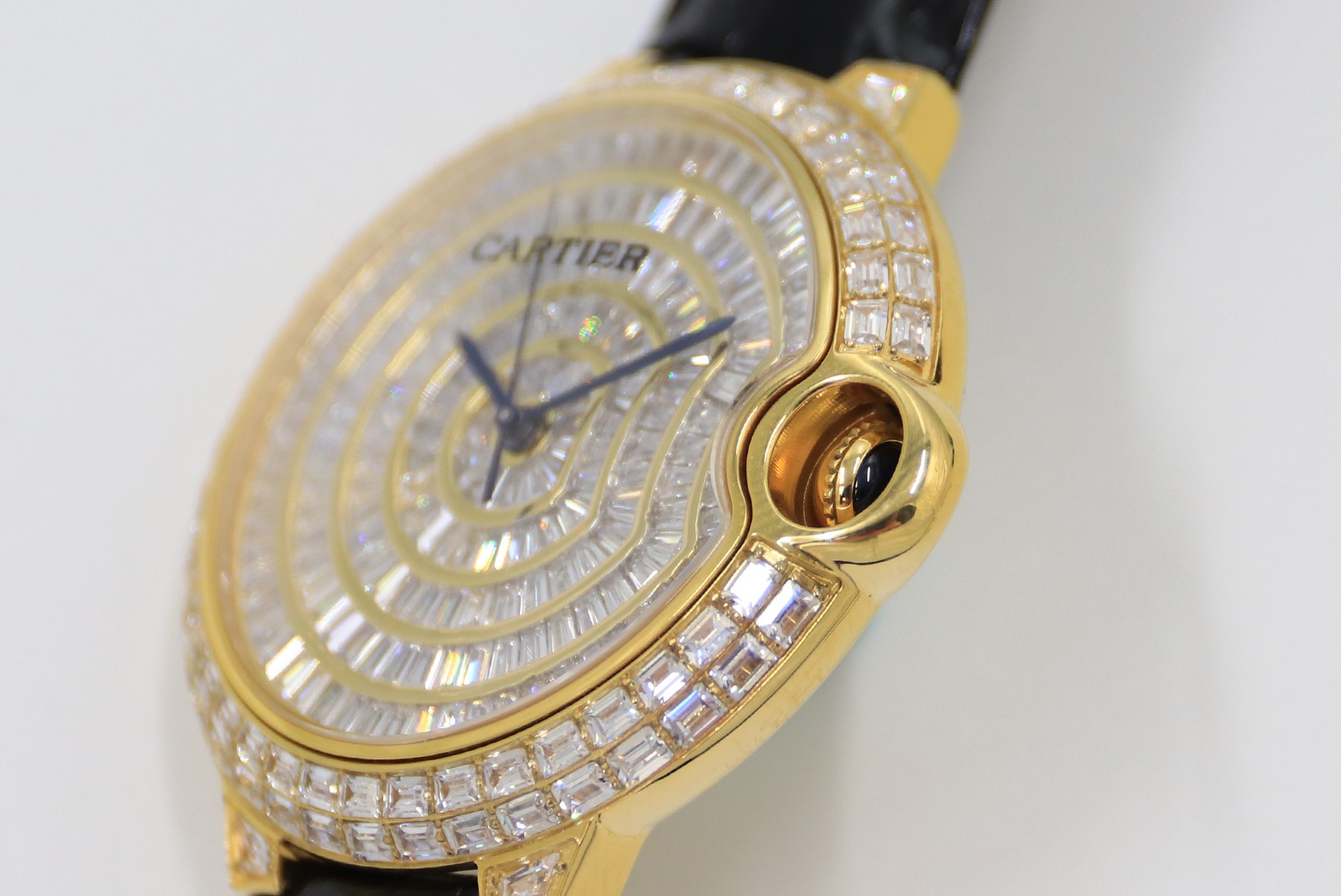 Cartier Blue Balloon Square Diamonds Sky Star Watch - Gold - Leather(1:1 replica)
