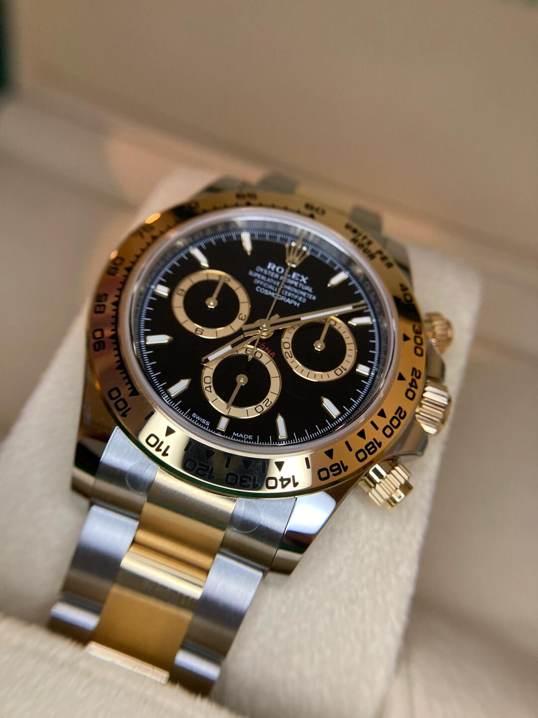 Rolex Cosmograph Daytona 40mm, Oystersteel and 18k Yellow Gold, Ref# 126503-0003(1:1 replica)