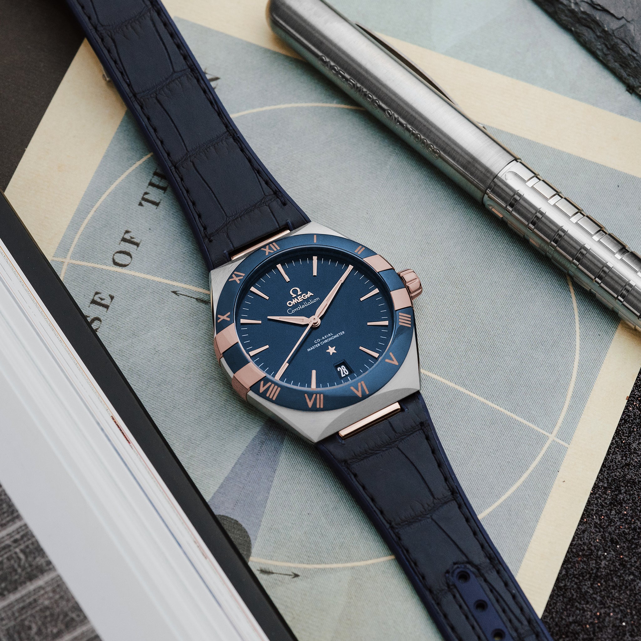 Constellation Co-Axial Master Chronometer 41mm Sedna Gold Two-Tone Blue Dial On Leather Strap(1:1 replica)