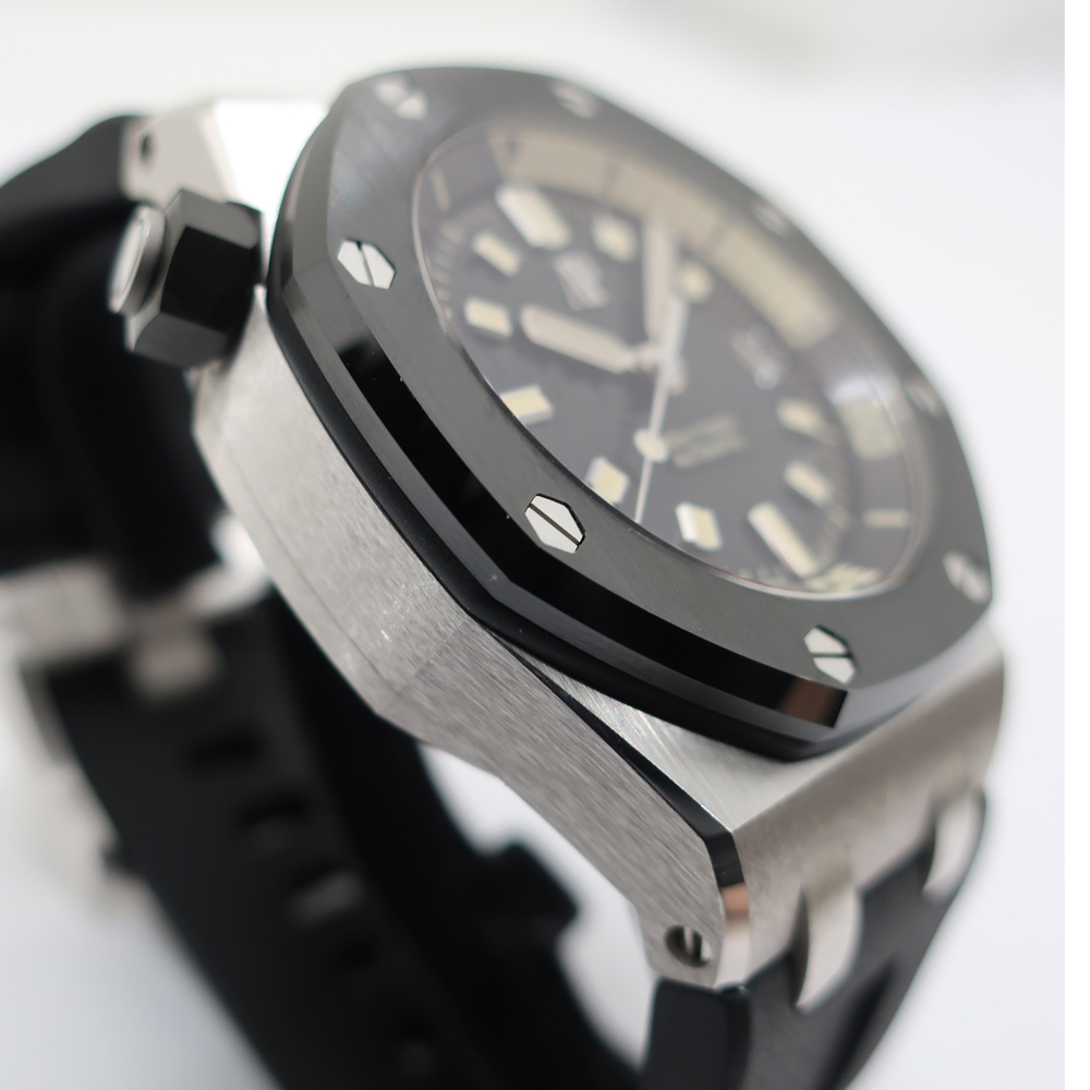 Audemars piguet Royal Oak Offshore Series 15720CN.OO.A002CA.01(1:1 replica)