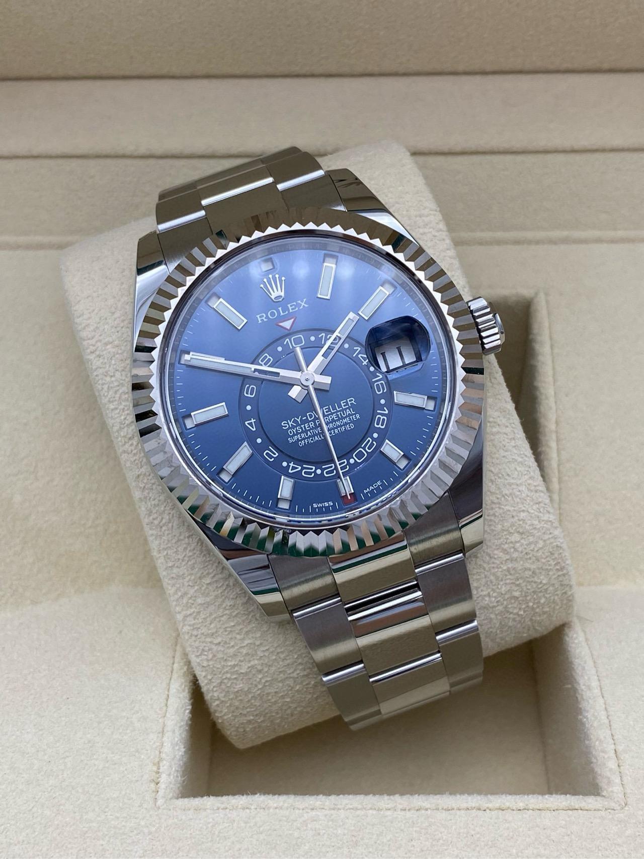 Sky Dweller Blue Dial 18K White Gold Bezel Steel Jubilee Men's Watch 326934(1:1 replica)