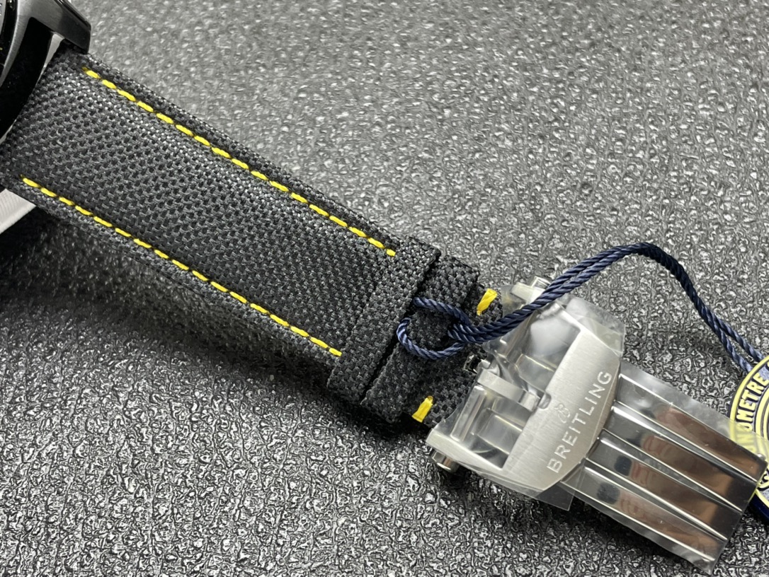 Breitling BLS Avenger Chronograph Series(1:1 replica)