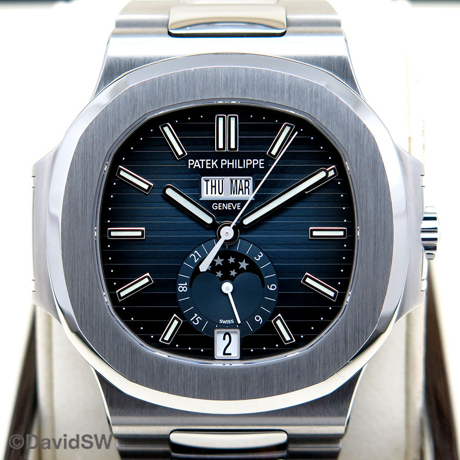 Patek Philippe 5726/1A Nautilus Annual Calendar Moonphase(1:1 replica)
