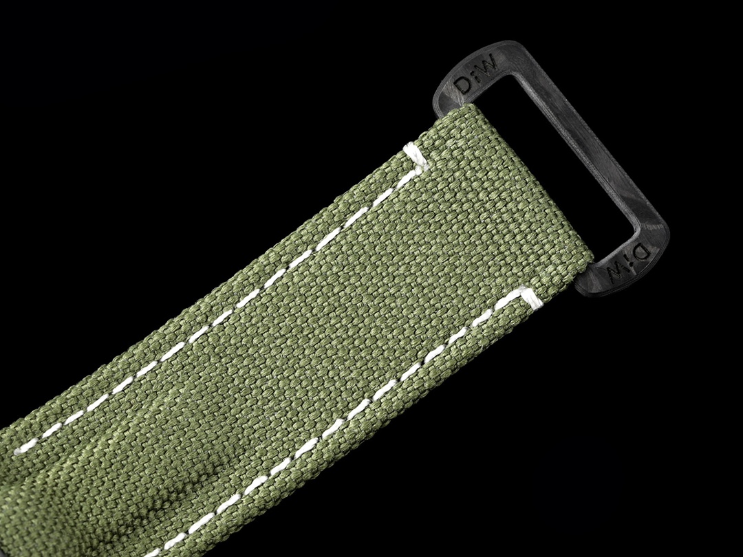 Diw New Rolex Ultra Limited Edition GMT-MASTER II-Carbon Fiber-Green(1:1 replica)