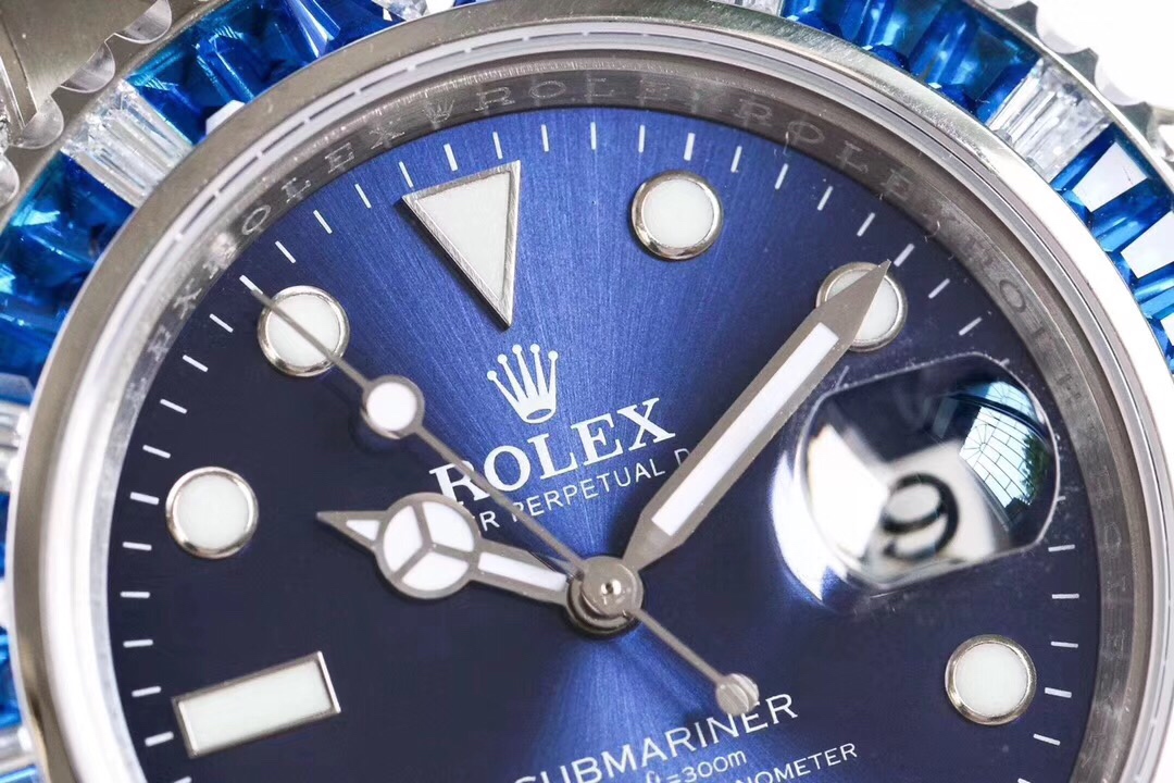 Rolex Submariner Customized with Diamonds-Blue Diamonds-40MM(1:1 replica)
