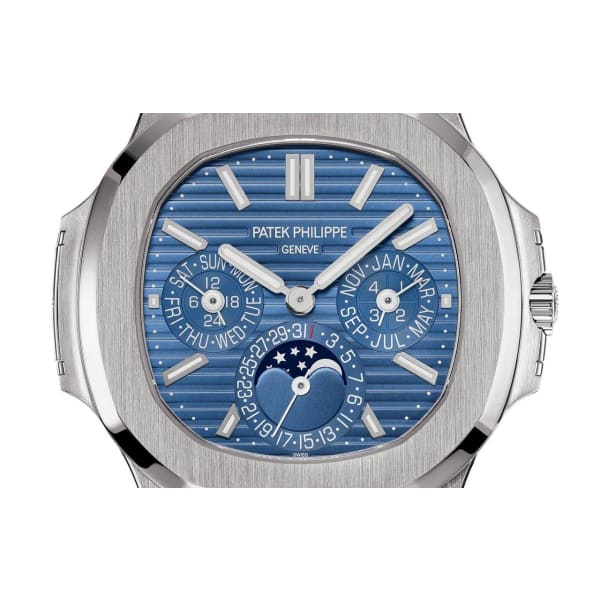 Patek Philippe Nautilus White Gold 5740-1G-001 with Blue Sunburst dial(1:1 replica)