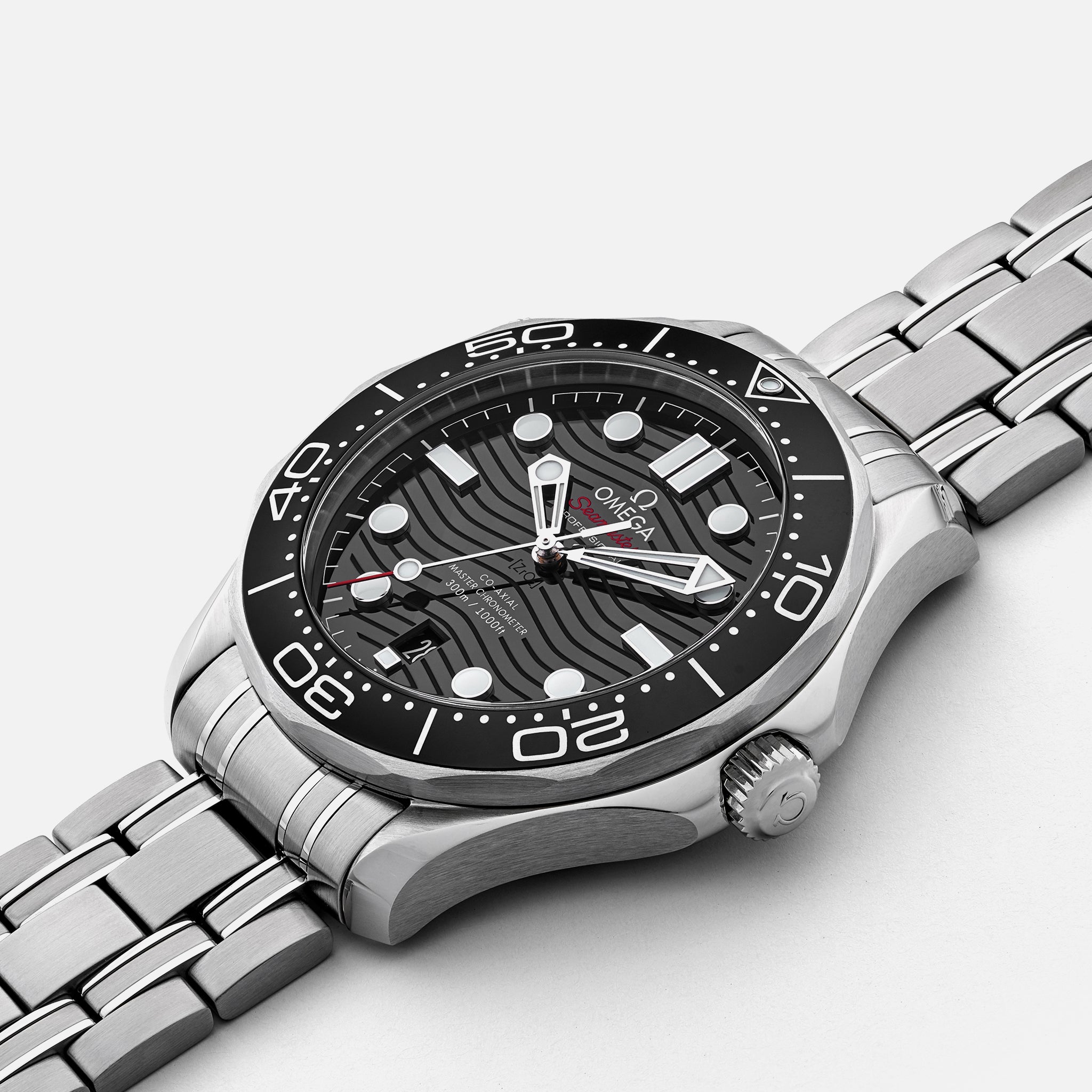 Seamaster Diver 300M Co-Axial Master Chronometer 42mm Black Dial On Bracelet(1:1 replica)