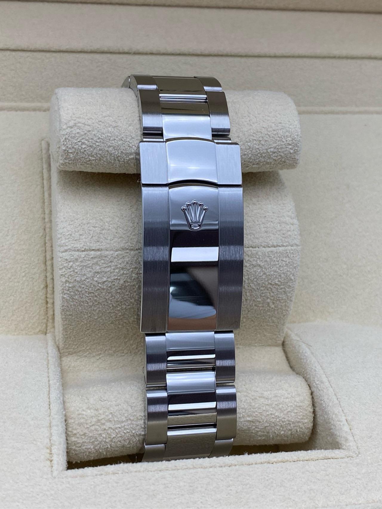 Sky Dweller Blue Dial 18K White Gold Bezel Steel Jubilee Men's Watch 326934(1:1 replica)