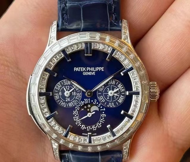 PATEKPHILIPPE Super Complication Chronograph Date Display Automatic Mechanical Movement Diamond Case Swiss Watch 42*12.28mm Men's Dark Blue 5374/300P-001(1:1 replica)