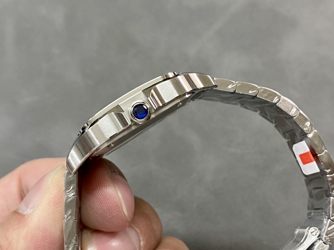 Fake Cartier watch Santos medium model Manufacture mechanical movement Steel Silver Dial WSSA0029 AF(1:1 replica)