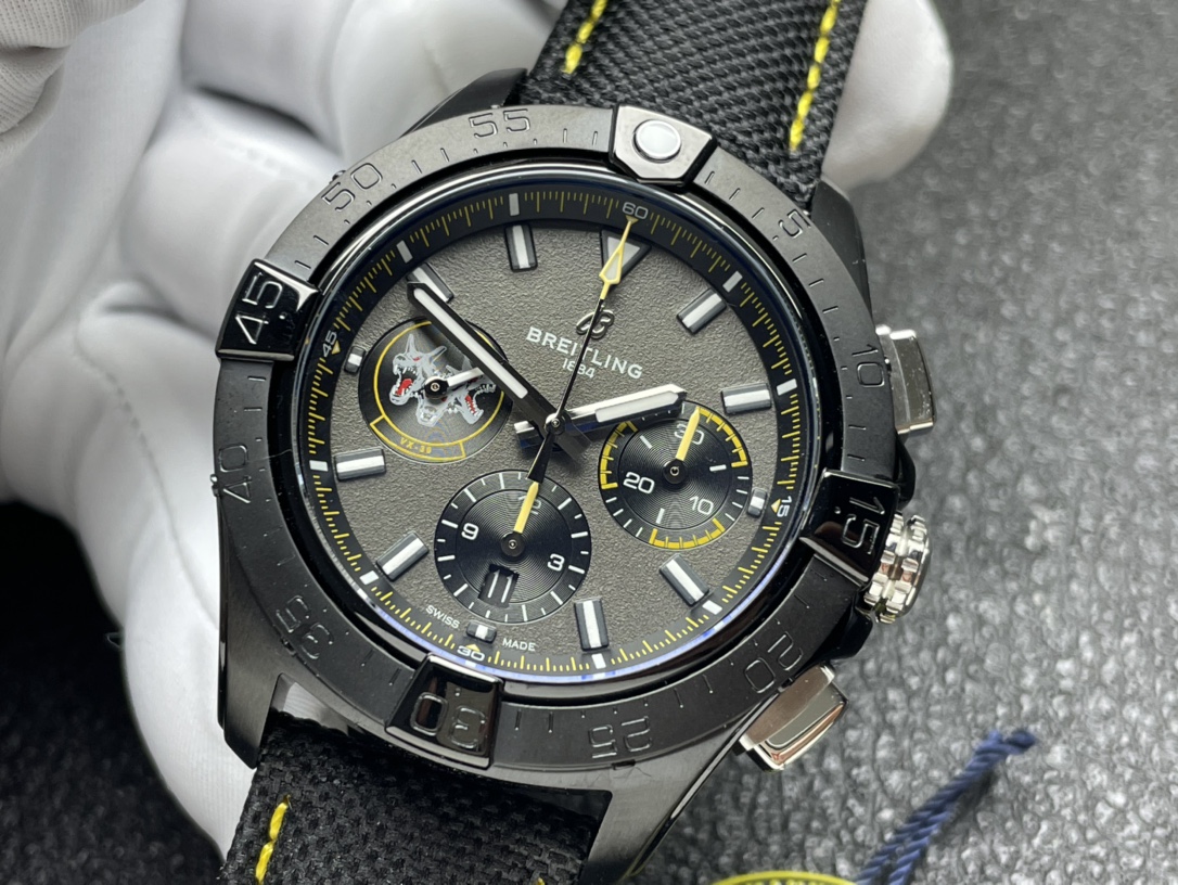 Breitling BLS Avenger Chronograph Series(1:1 replica)