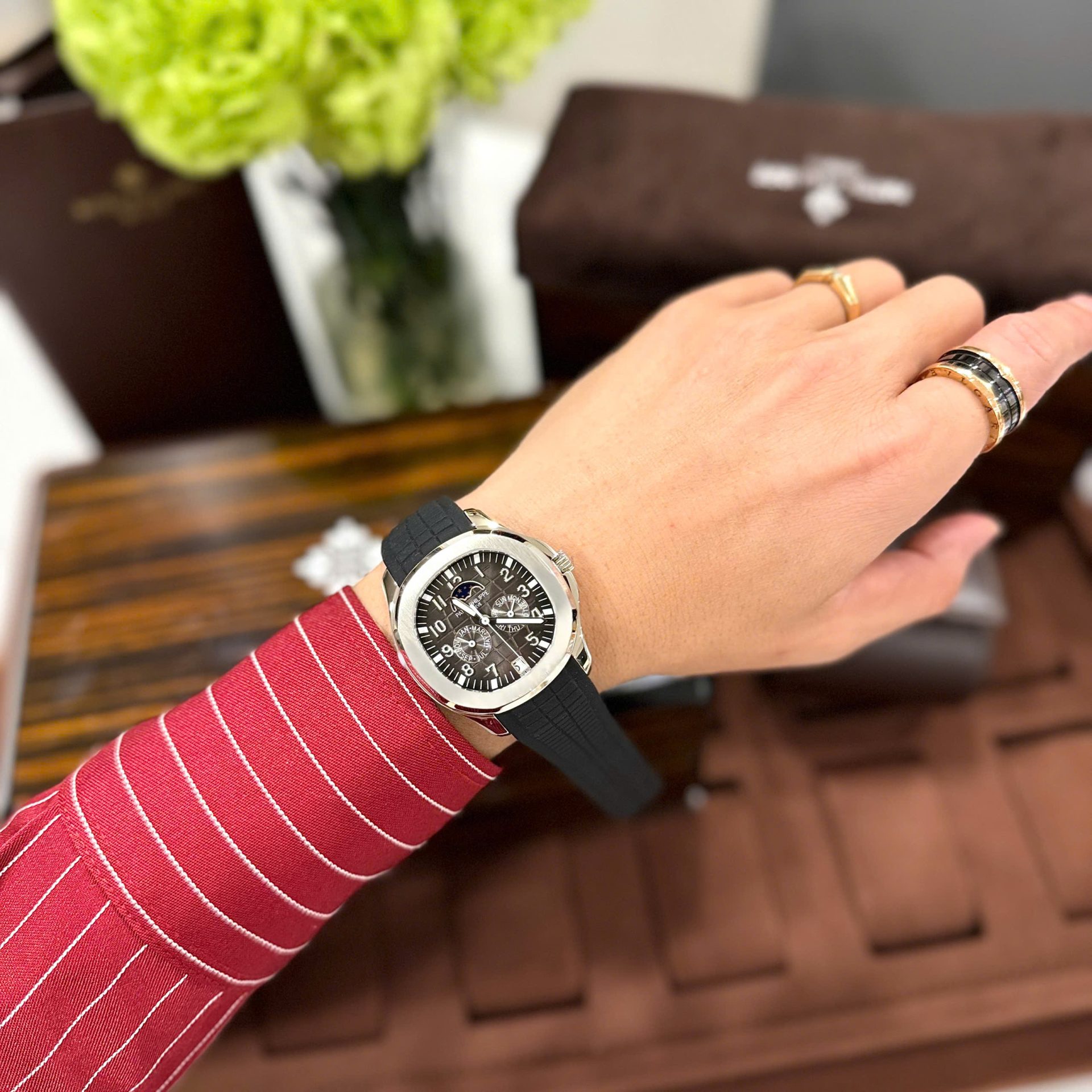 Patek Philippe Aquanaut 5261G Gray Dial Best Replica Watch Automatic Movement 40mm