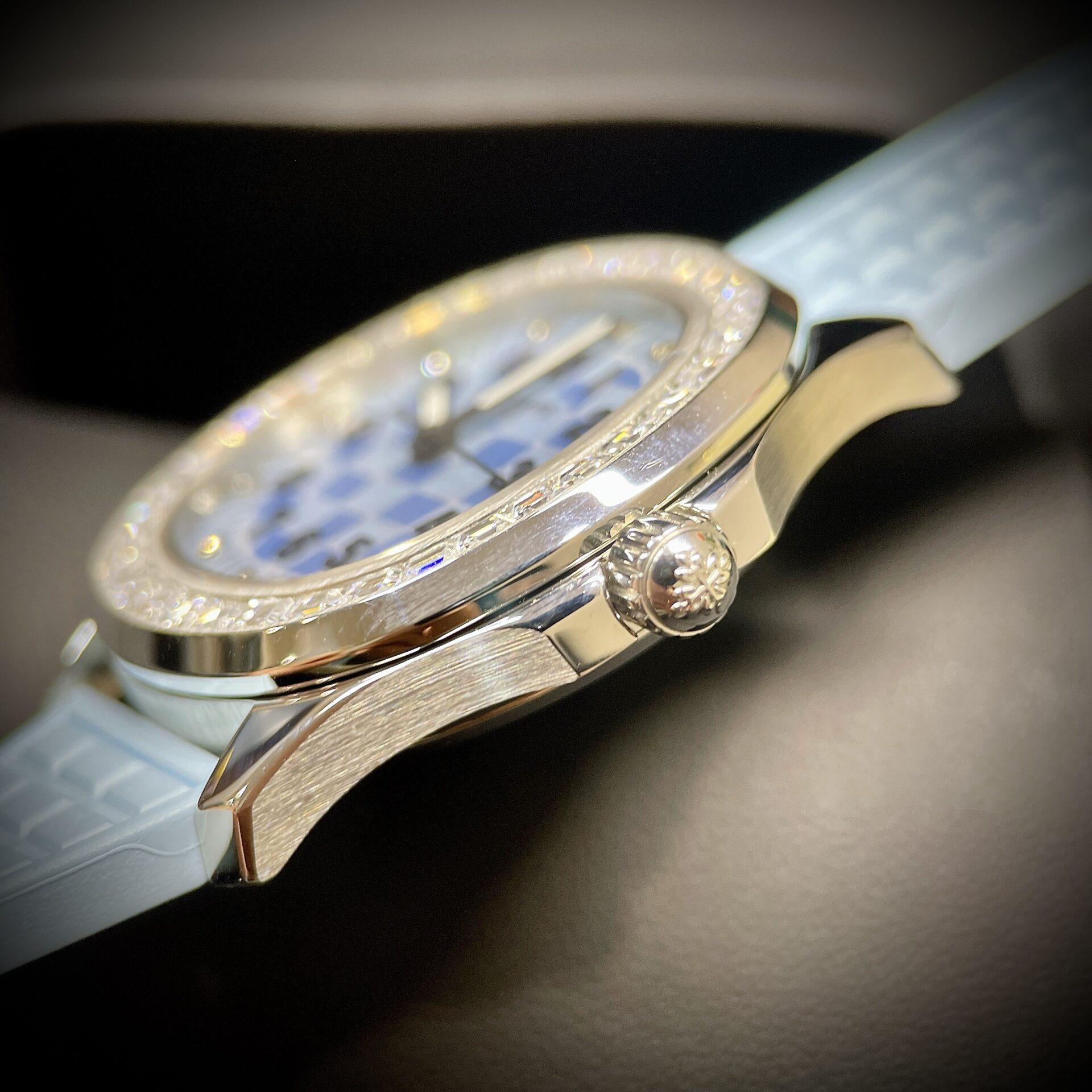 Patek Philippe Aquanaut 5072R Replica Watch Blue Diamond PP Factory 35.6mm