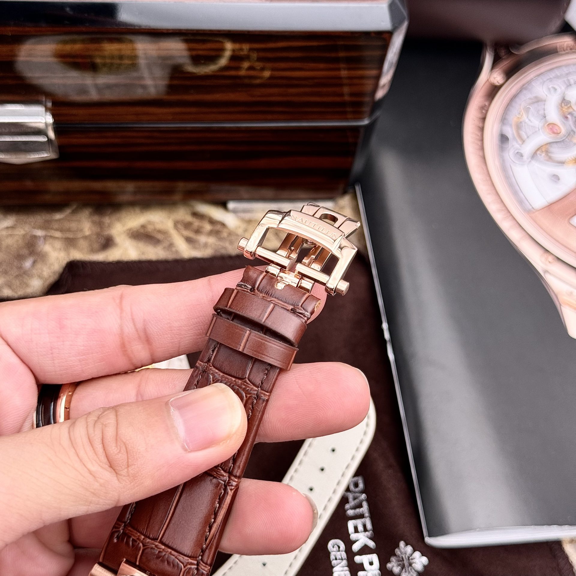 Patek Philippe Replica Watch Nautilus 5980 Brown Dial Leather Strap 40mm