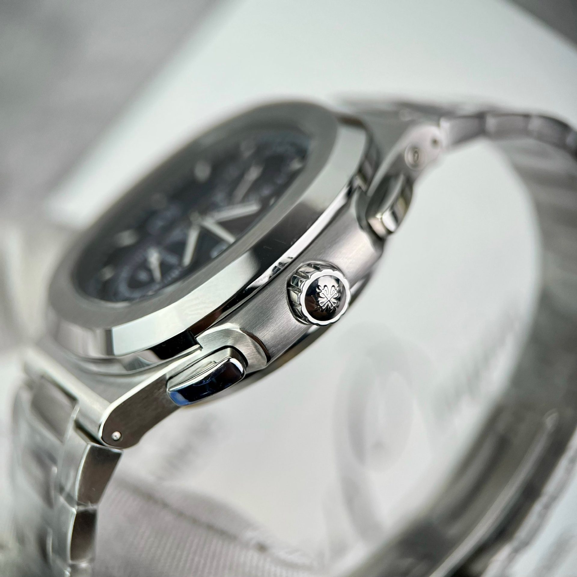 Patek Philippe Best Replica Watch Nautilus 5990 Metal Wire PPF 40.5mm