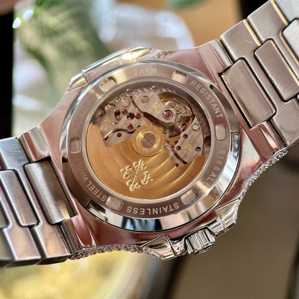 Patek Philippe Best Fake Watches Nautilus 5719 Full CZ 40mm