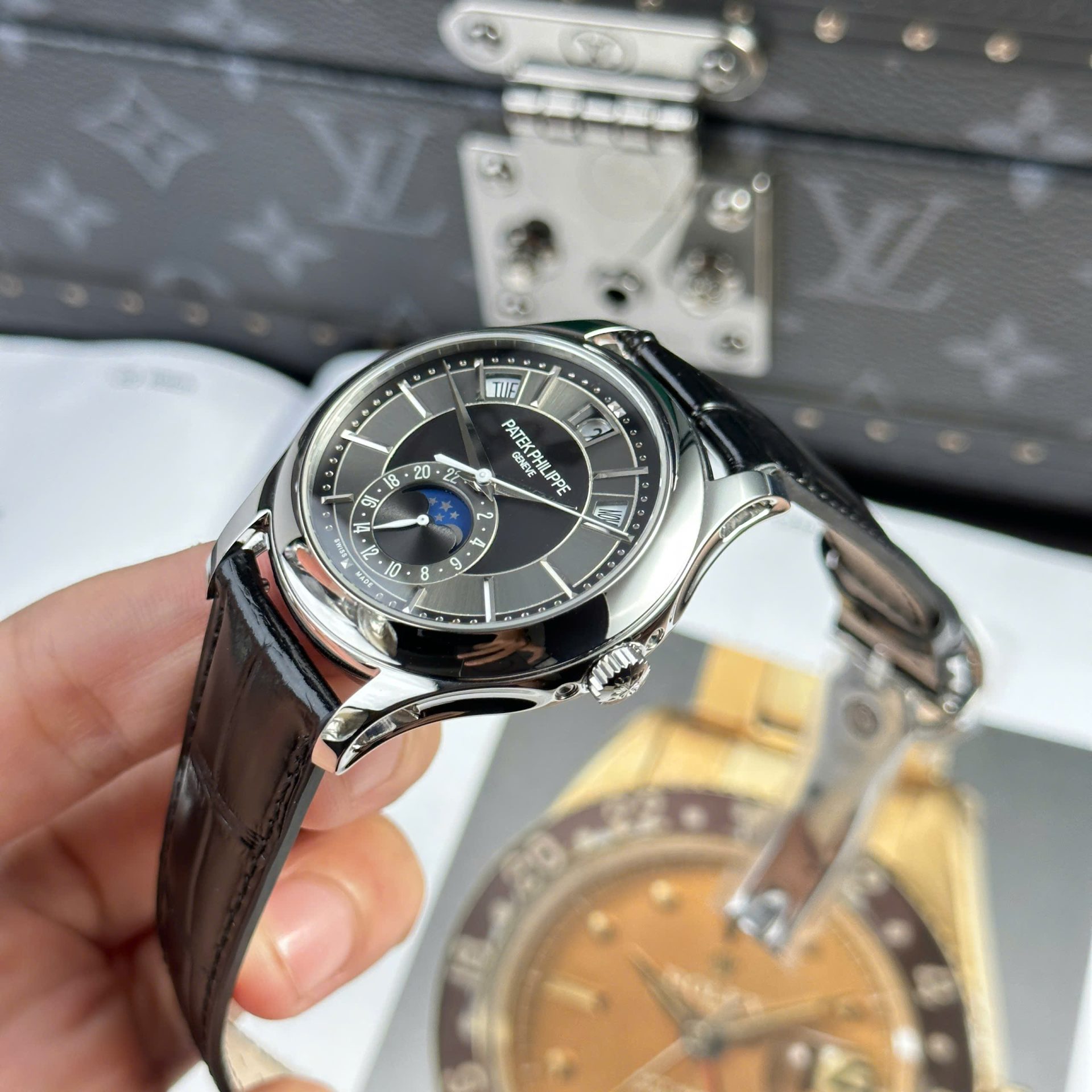 Patek Philippe Replica Watch Complications 5205G Gray Dial Leather Strap 40mm