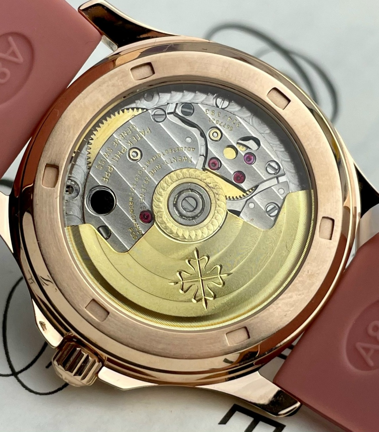 Patek Philippe Replica Watch Aquanaut 5072R Gold Wrapped Moissanite Diamond 35.6mm