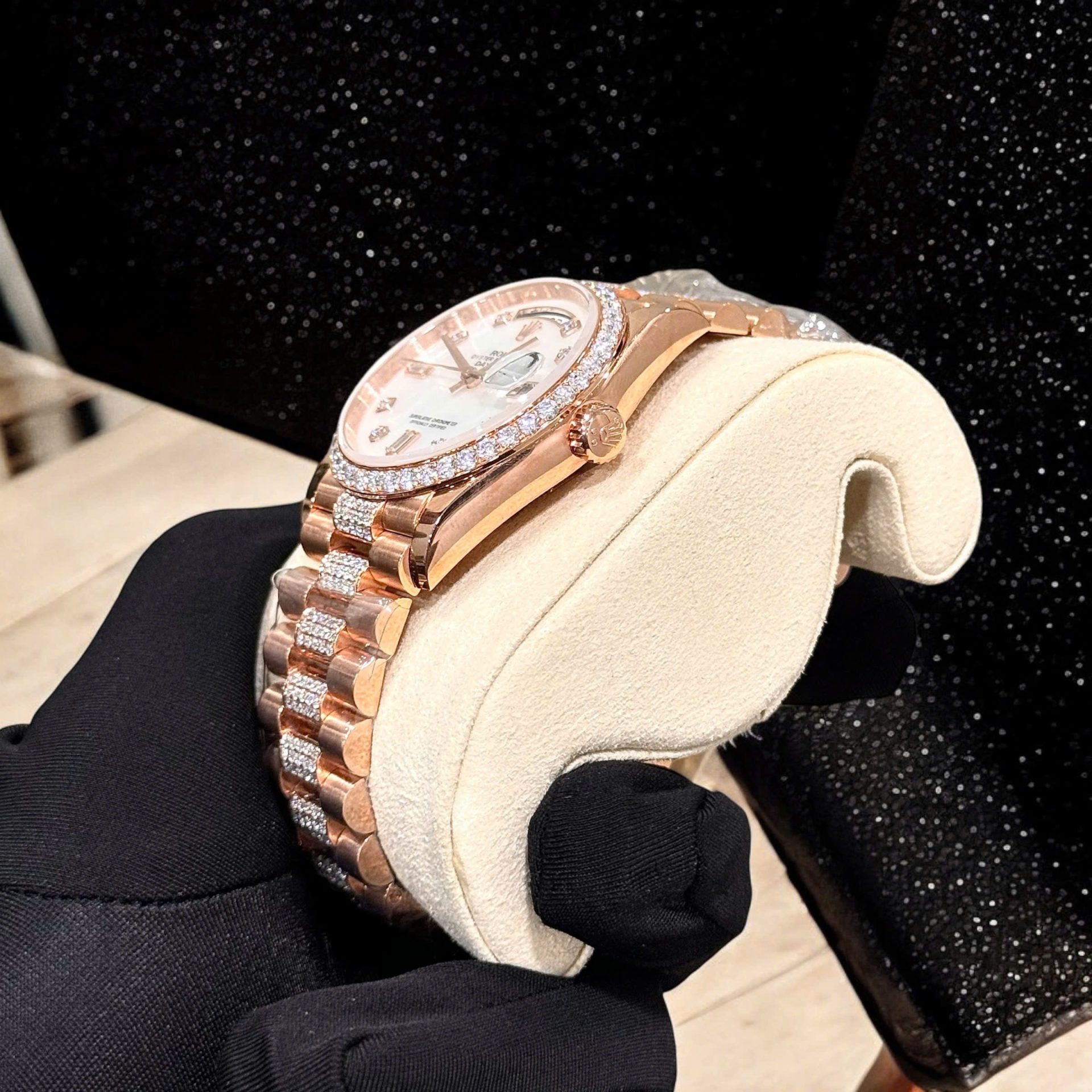 Rolex Day-Date Replica Watch Gold Wrapped Moissanite Diamonds Hong Kong 36mm