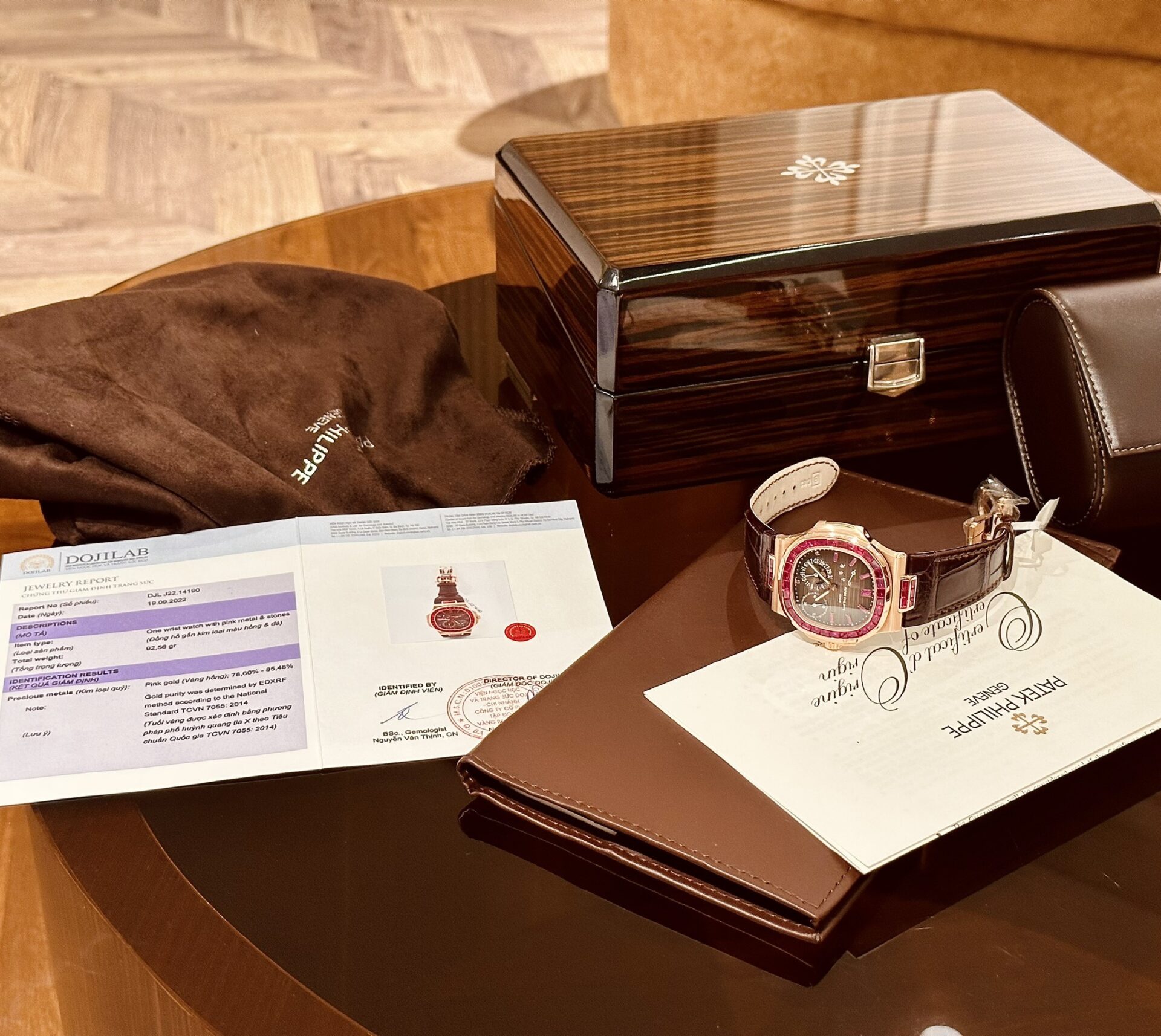 Patek Philippe Nautilus 5724 Gold Wrapped With Ruby Bezel 40mm