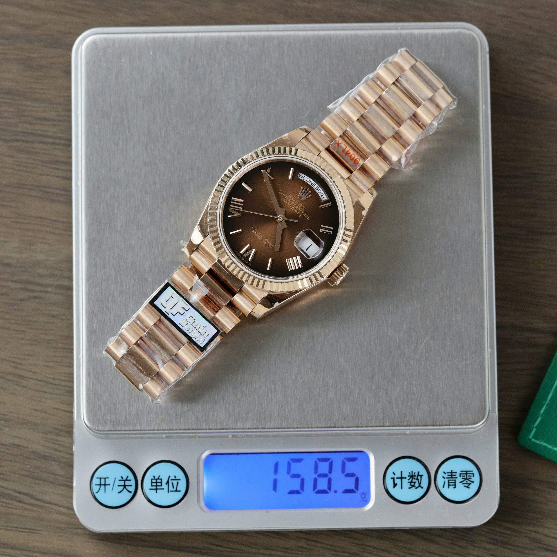 Rolex Day-Date 128235 Replica Watch Dial Chocolate Weight 158gram QF Factory 36mm