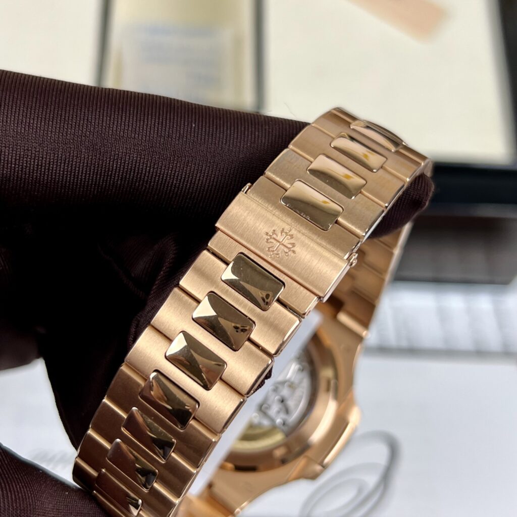 Patek Philippe Best Replica Watch Nautilus 5711 Gold Wrapped Brown Dial 3K Factory 40mm