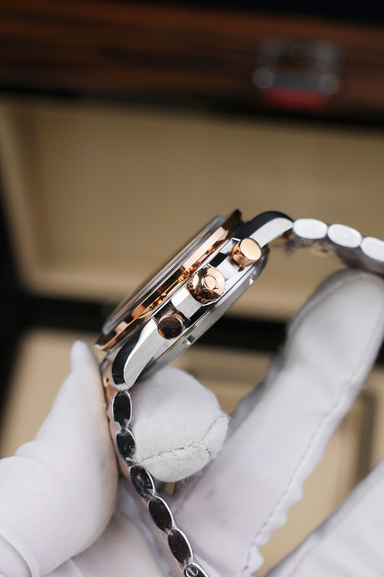 Omega SpeedMaster Fake Watch MoonWatch Demi Rose Gold 42mm