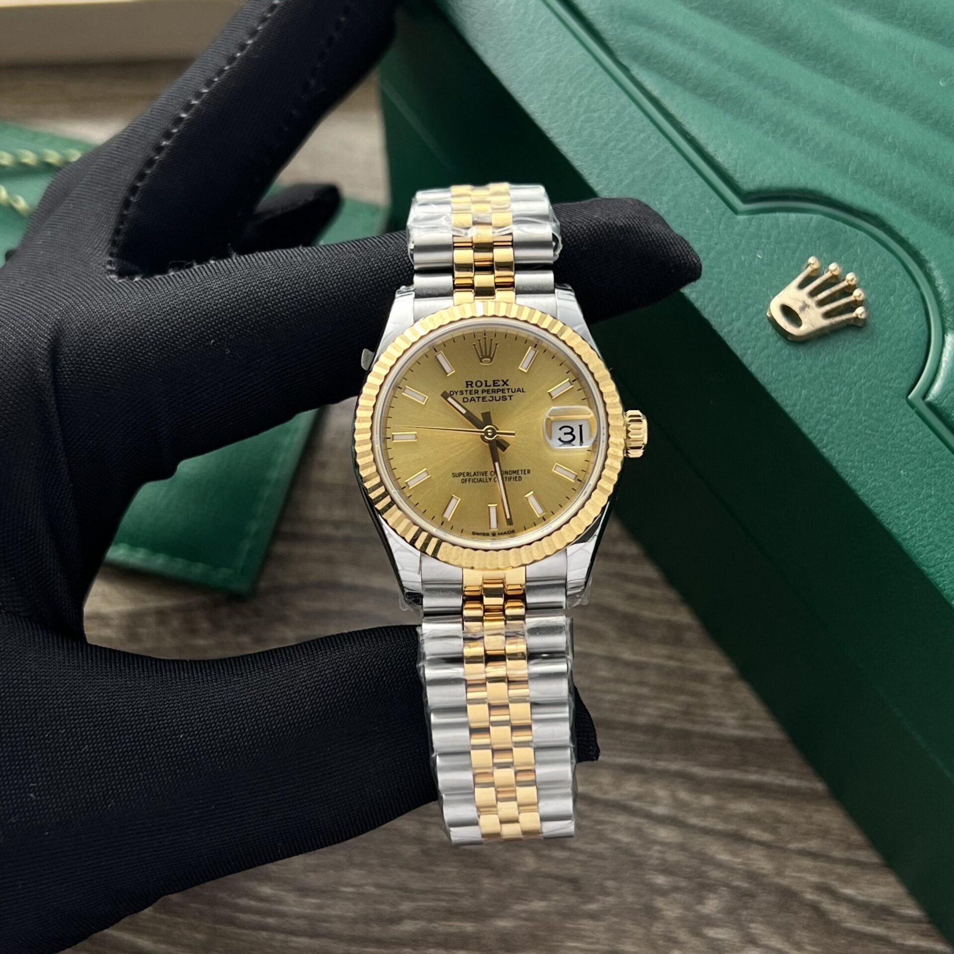 Rolex DateJust Fake Watch Yellow Dial Jubilee Strap 31mm