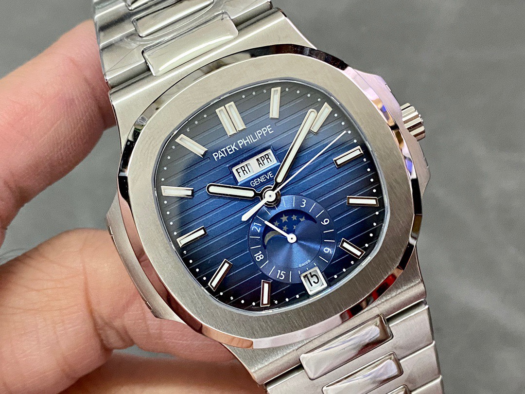 Patek Philippe Replica Watch Nautilus 5726 Blue Dial GR Factory 40.5mm