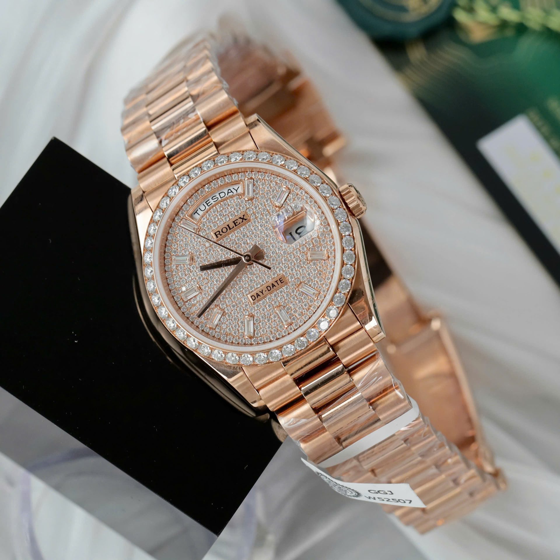 Rolex Day-Date Copies Watches 18K Rose Gold Wrapped + Moissanite Diamonds GM Factory 36mm