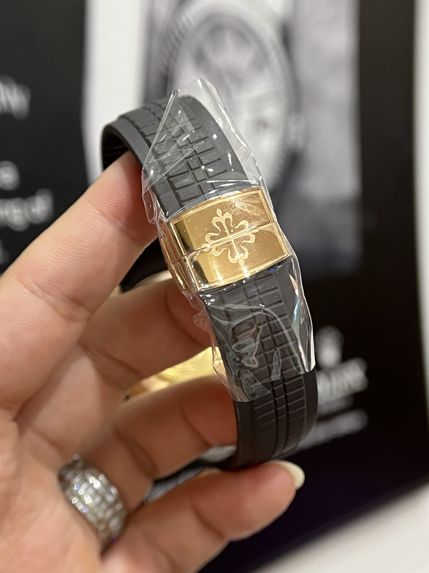 Patek Philippe Aquanaut 5167 Replica Watch Gold Wrapped Chocolate Dial 3K 40mm