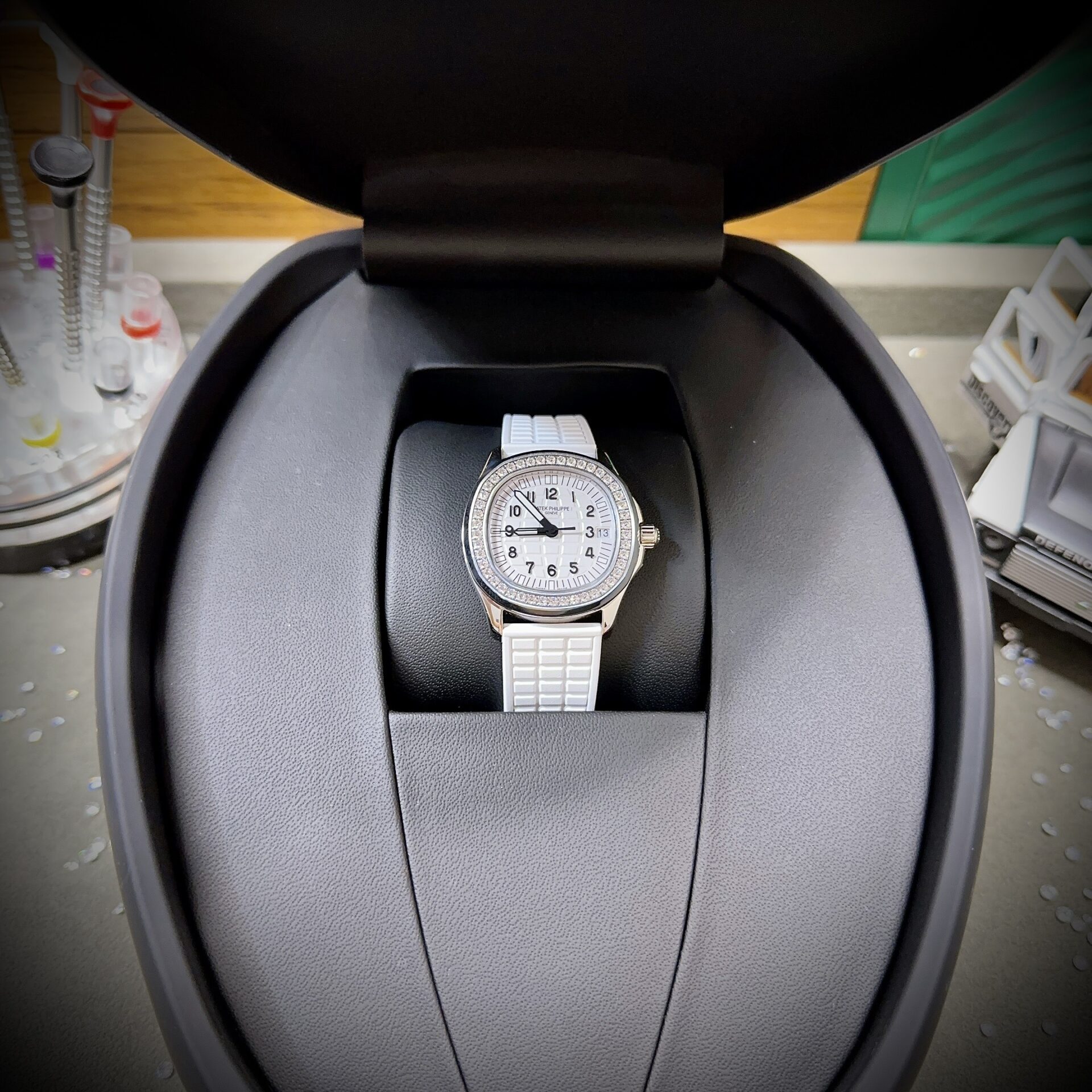 Patek Philippe Aquanaut 5067G Replica 1:1 Watch PP Factory 35.6mm